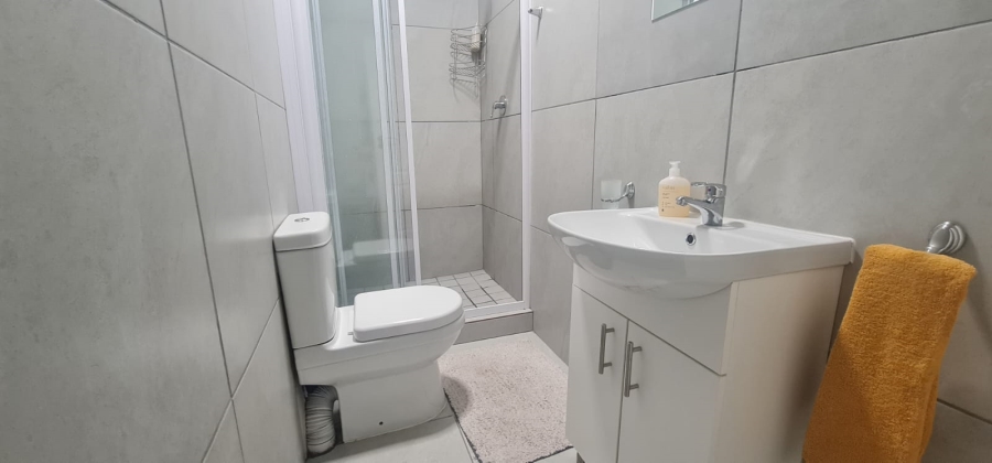 To Let 2 Bedroom Property for Rent in De Zoete Inval Western Cape